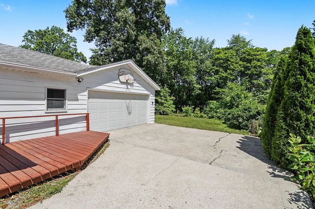 229 Hartman Road, Niles Twp, MI 49120
