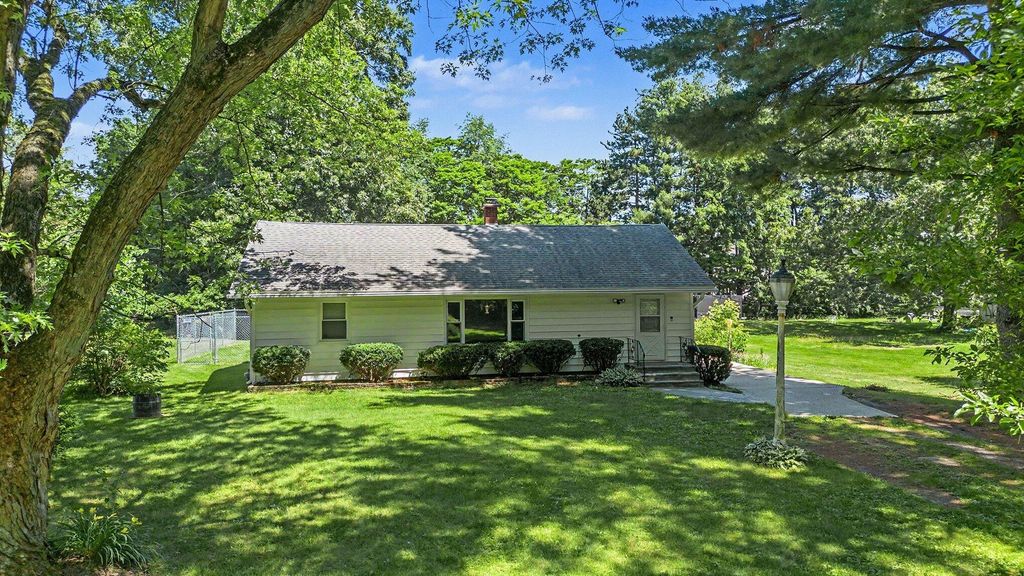 229 Hartman Road, Niles Twp, MI 49120