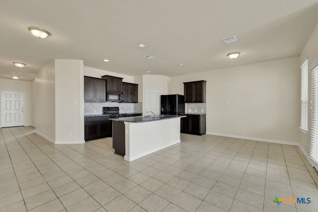 1355 Fall Cover, New Braunfels, TX 78130