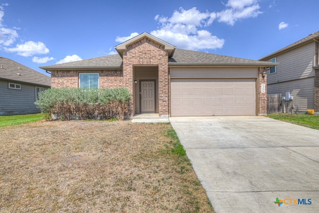 1355 Fall Cover, New Braunfels, TX 78130