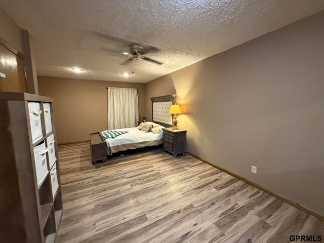 306 East Avenue, Western, NE 68464