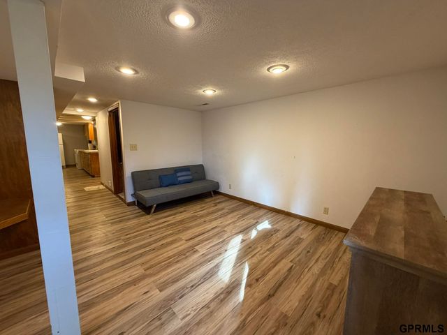 306 East Avenue, Western, NE 68464