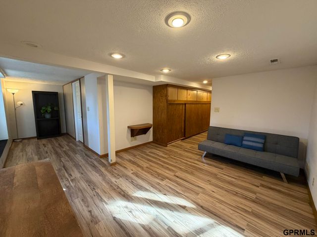 306 East Avenue, Western, NE 68464