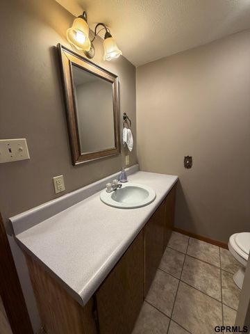 306 East Avenue, Western, NE 68464