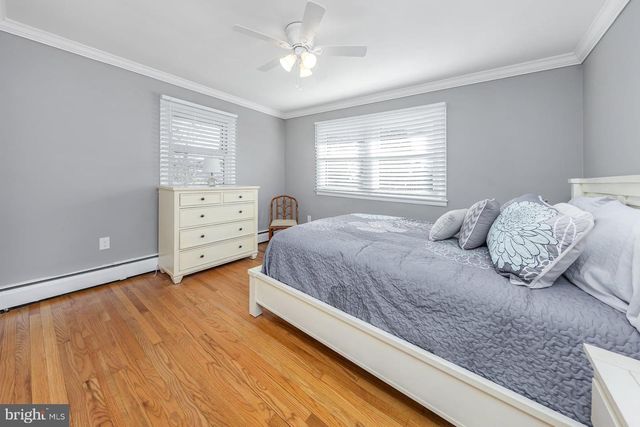 456 FREUND AVE, Gibbstown, NJ 08027