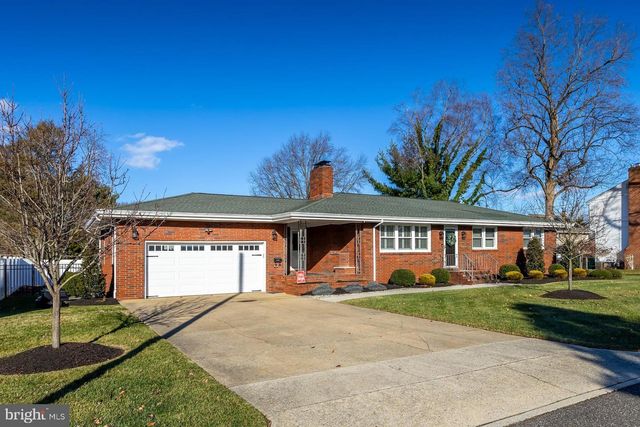 456 FREUND AVE, Gibbstown, NJ 08027