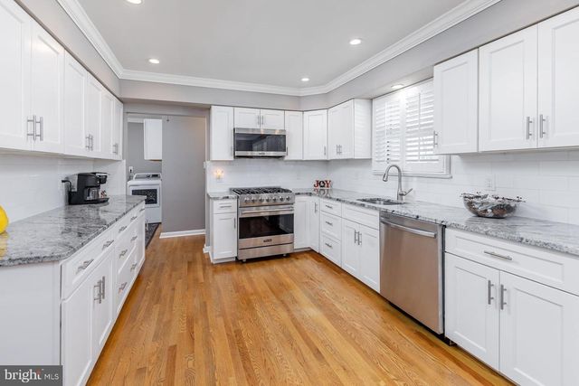 456 FREUND AVE, Gibbstown, NJ 08027