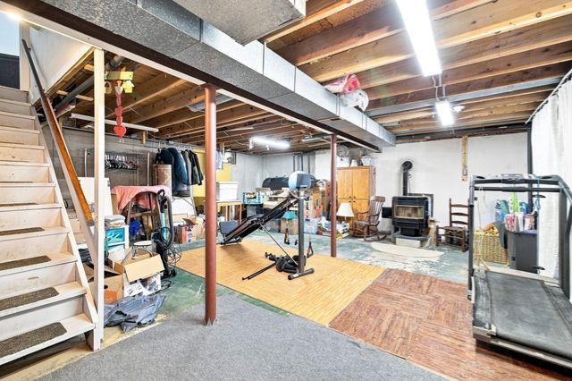 298 Neck Rd, Rochester, MA 02770