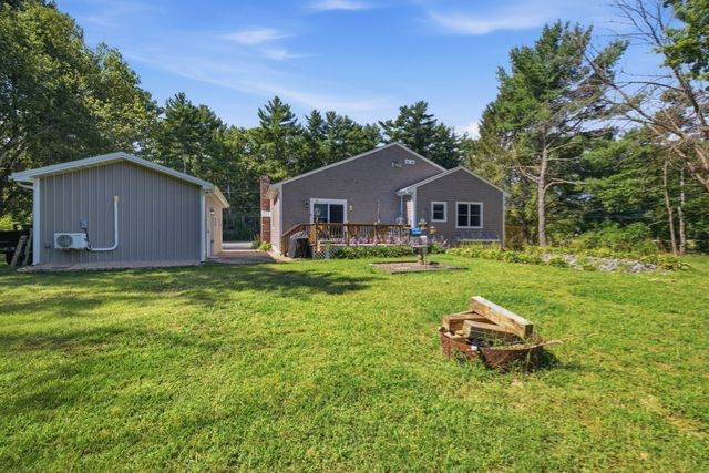 298 Neck Rd, Rochester, MA 02770