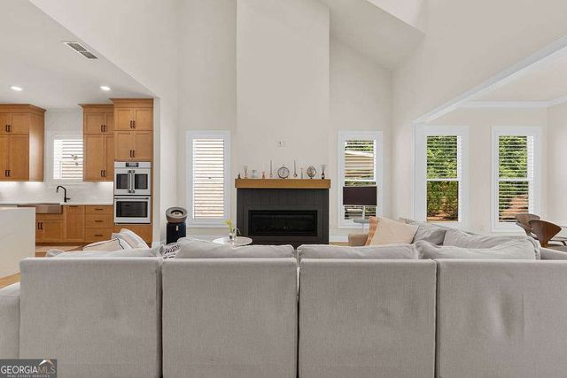 110 Wards Crossing Way, Alpharetta, GA 30022