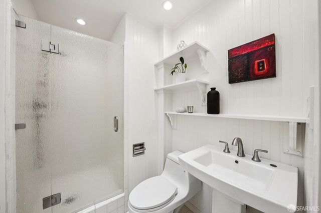 25 crestmont Drive, San Francisco, CA 94131