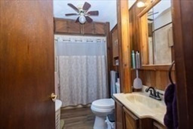 664 Stafford, Leicester, MA 01542