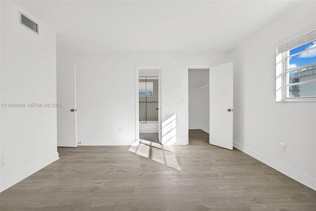 8295 NE Miami Ct 4, Miami, FL 33138