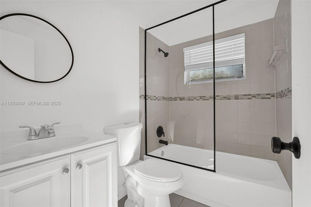 8295 NE Miami Ct 4, Miami, FL 33138