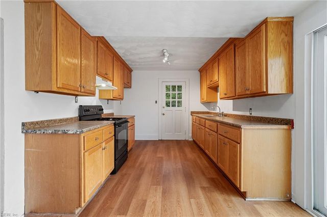 1208 Edgewood AVE, Chesapeake, VA 23324