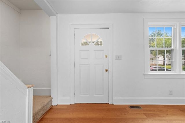 1208 Edgewood AVE, Chesapeake, VA 23324