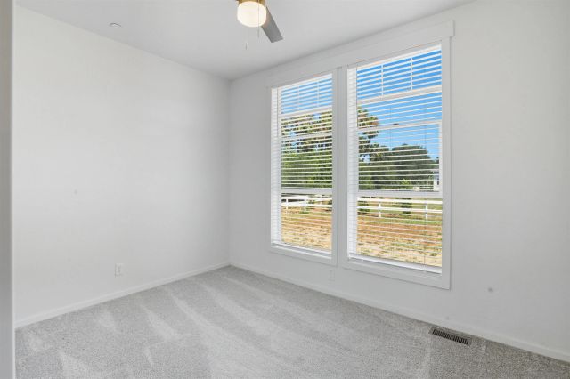 2090-94 Curtis, Vista, CA 92084