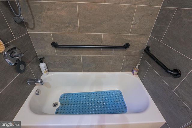 3309 W STRATHMORE AVE, Baltimore, MD 21215