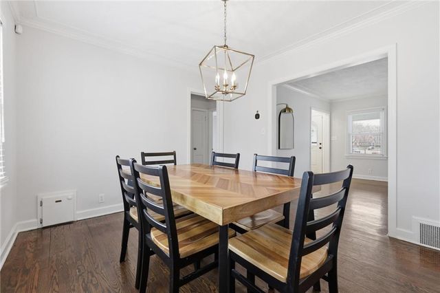 801 E 72nd Street, Kansas City, MO 64131