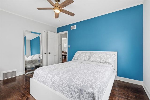 801 E 72nd Street, Kansas City, MO 64131