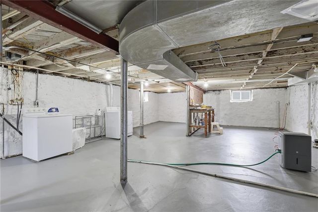 801 E 72nd Street, Kansas City, MO 64131