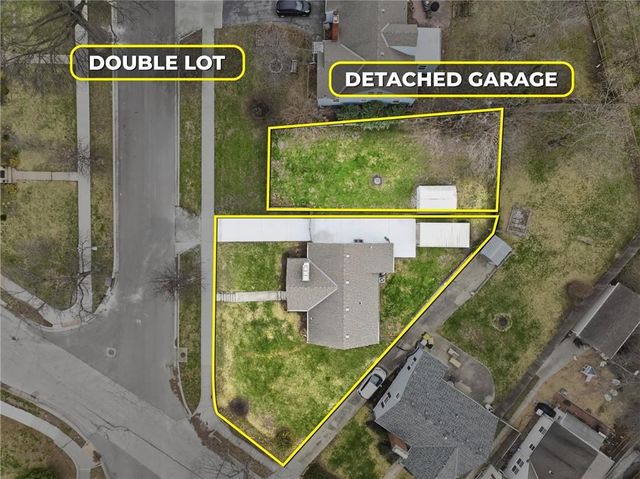 801 E 72nd Street, Kansas City, MO 64131