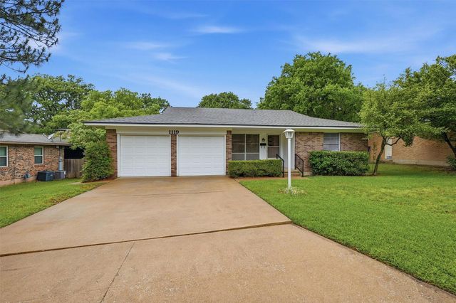 1119 W McGee Street, Sherman, TX 75092