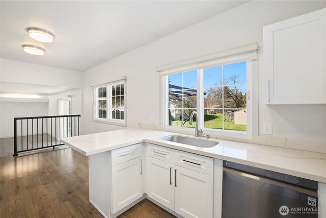 22911 23rd Place S, Des Moines, WA 98198