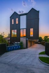 2247 Mail Avenue 101, Dallas, TX 75235
