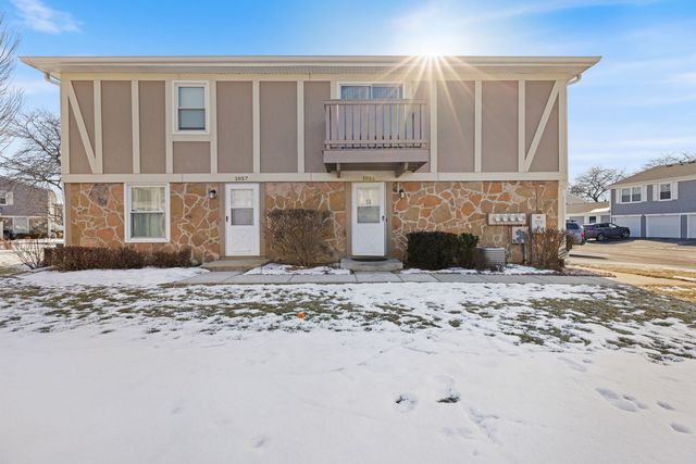 1055 HAMPTON HARBOR 1055, Schaumburg, IL 60193