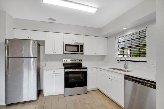 654 CYPRESS LANE, Winter Springs, FL 32708