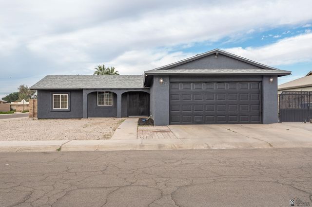 2437 S Louise Ave, Yuma, AZ 85365