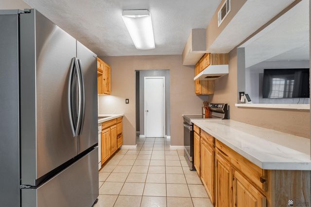 2437 S Louise Ave, Yuma, AZ 85365