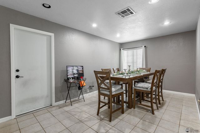 2437 S Louise Ave, Yuma, AZ 85365