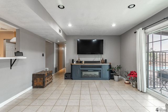 2437 S Louise Ave, Yuma, AZ 85365