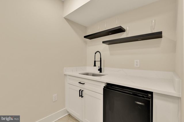 6604 GUDE AVE, Takoma Park, MD 20912