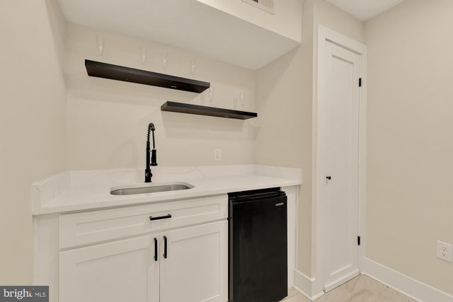 6604 GUDE AVE, Takoma Park, MD 20912