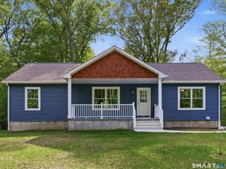 238 Simpson Lane, Montville, CT 06370