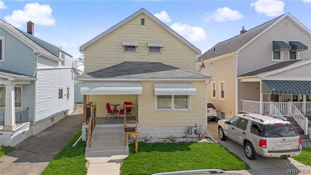 137 Jackson Avenue, Cheektowaga, NY 14212