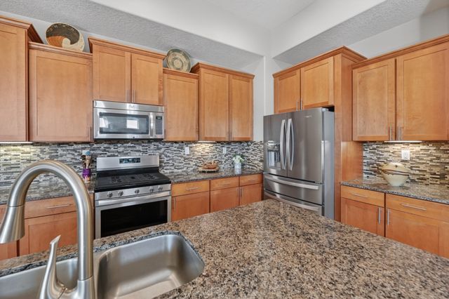 65 Calle Agua Clara, Santa Fe, NM 87508