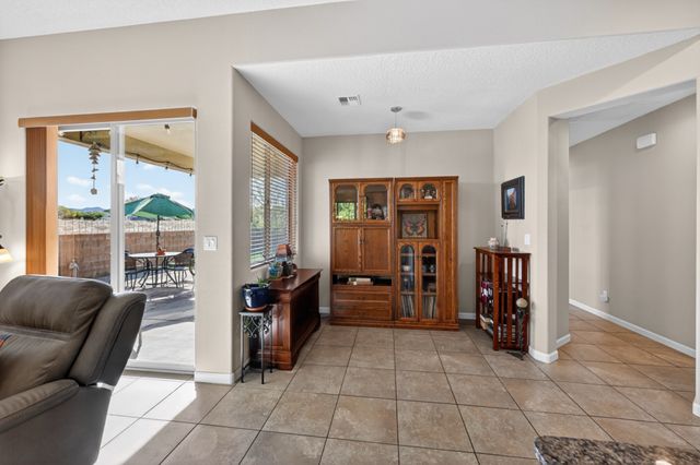 65 Calle Agua Clara, Santa Fe, NM 87508