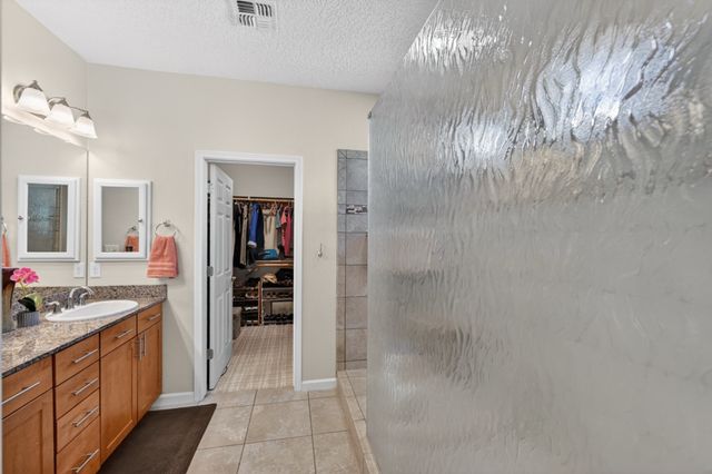 65 Calle Agua Clara, Santa Fe, NM 87508