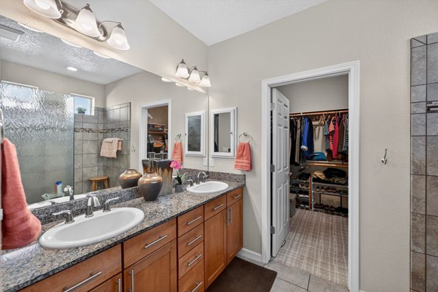 65 Calle Agua Clara, Santa Fe, NM 87508
