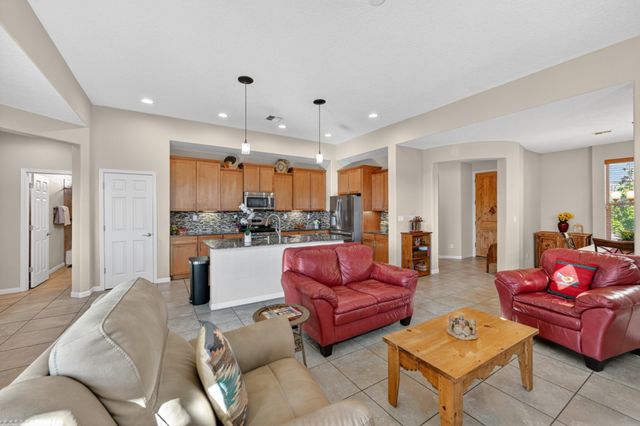 65 Calle Agua Clara, Santa Fe, NM 87508