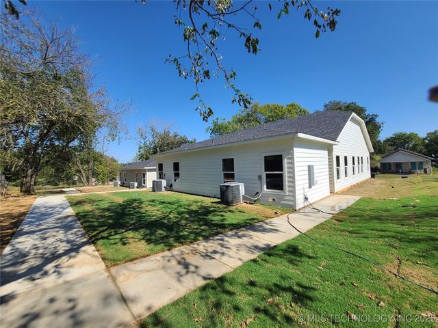 509 NE 5th Avenue, Durant, OK 74701
