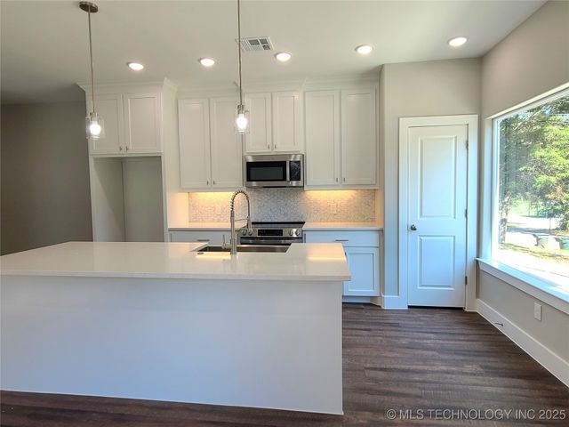 509 NE 5th Avenue, Durant, OK 74701