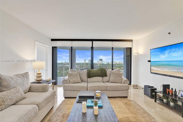 3598 Yacht Club Drive 702, Aventura, FL 33180