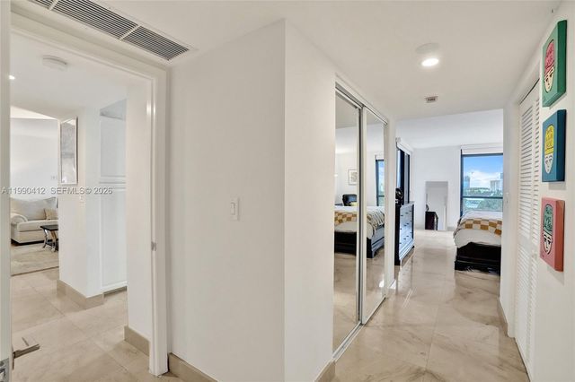 3598 Yacht Club Drive 702, Aventura, FL 33180