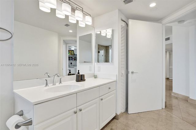 3598 Yacht Club Drive 702, Aventura, FL 33180