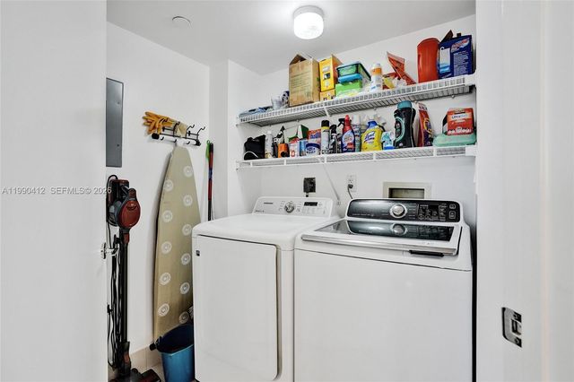 3598 Yacht Club Drive 702, Aventura, FL 33180